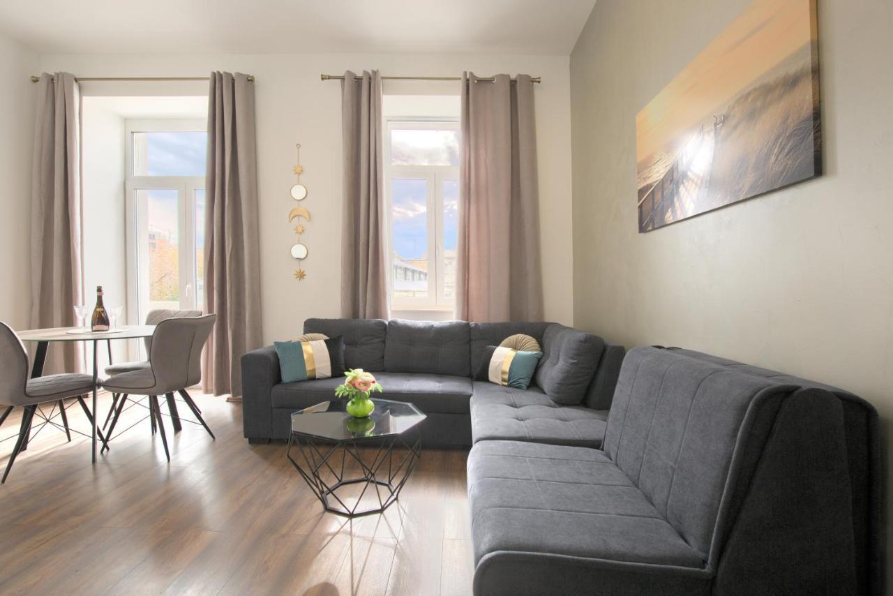 Pasko Properties Rental Пула Экстерьер фото