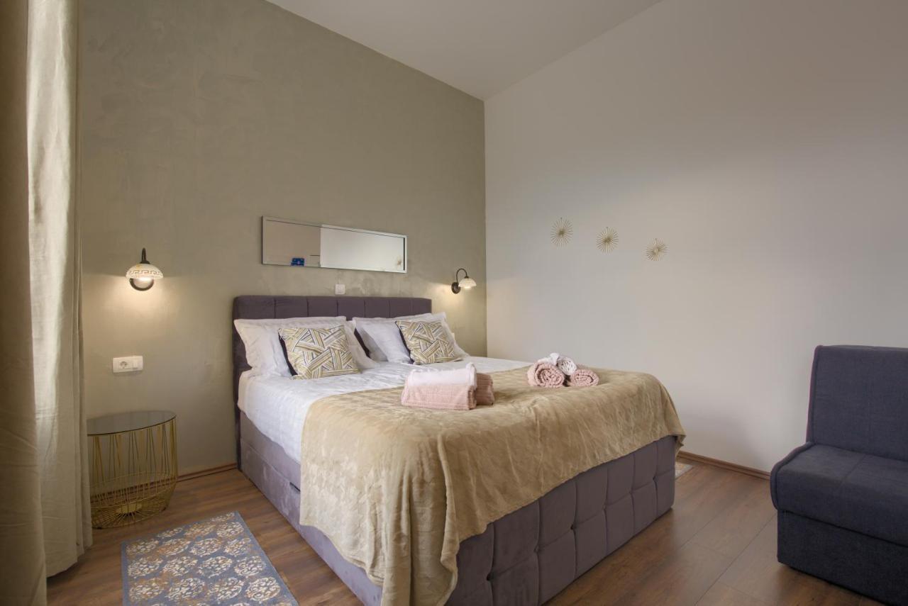 Pasko Properties Rental Пула Экстерьер фото